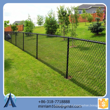 Anping Baochuan Vente en gros de fournitures de jardin décoratif Usagé Fencing Square Chain Link Steel Mesh Fence Designs